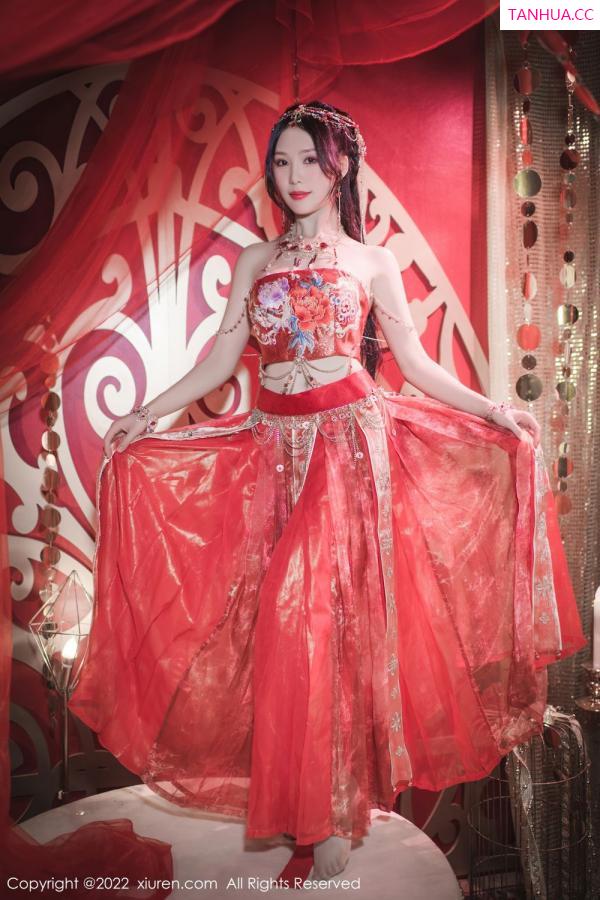 陈若依 抖娘利世 [XiuRen]高清写真图 2022.10.12 No.5699 利世第15张图片